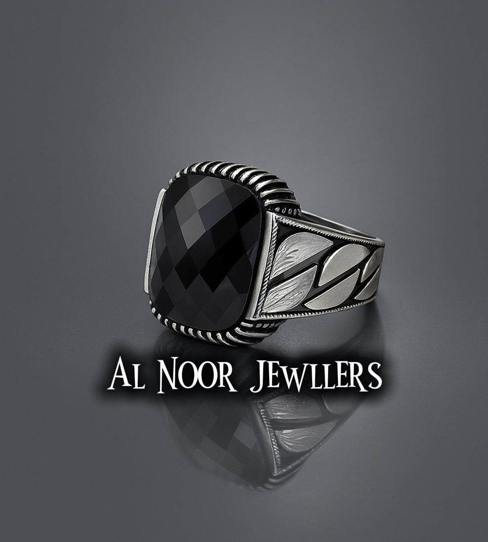 New Arrivals Gents Ring #035